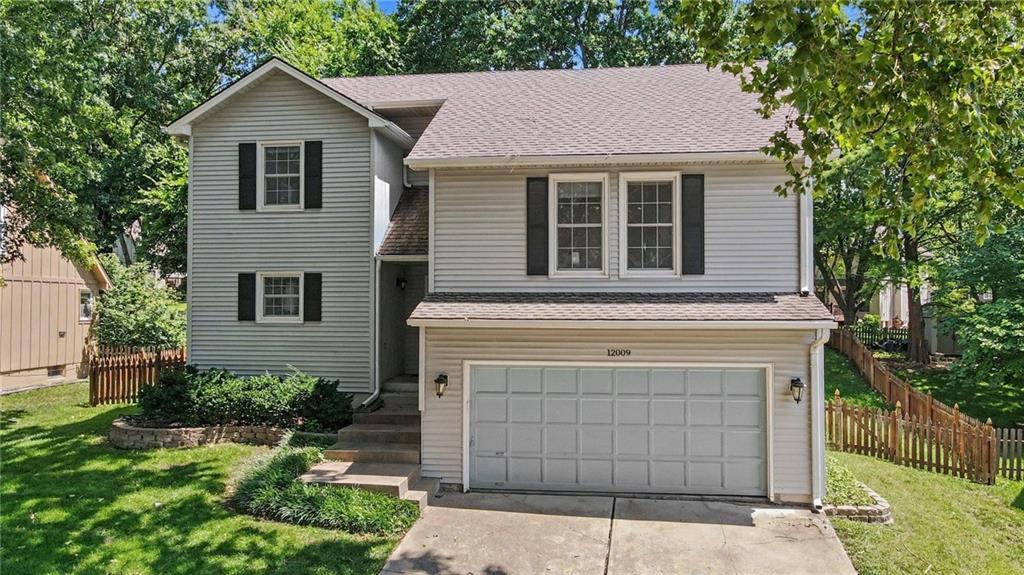 Listing Photo MLS #HMS2633800
