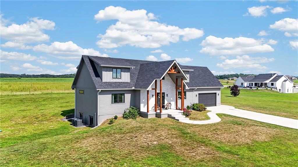 Listing Photo MLS #HMS2633811