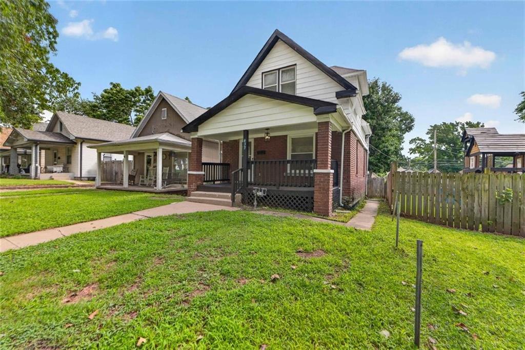 Listing Photo MLS #HMS2633986