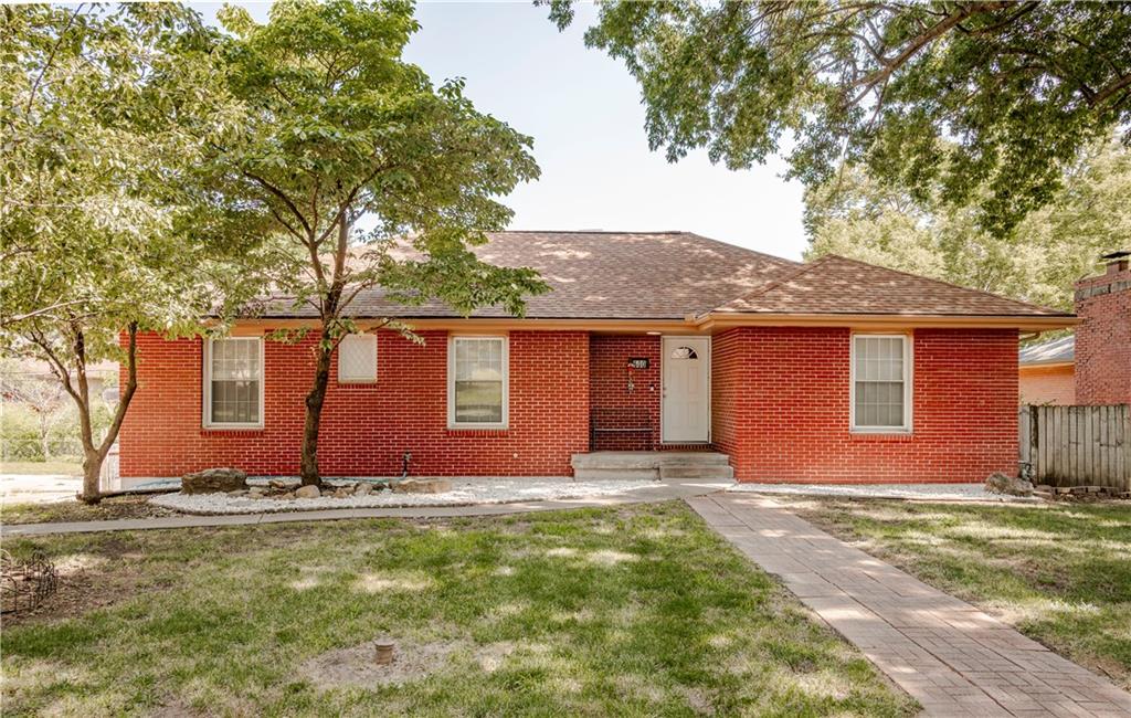 Listing Photo MLS #HMS2634028