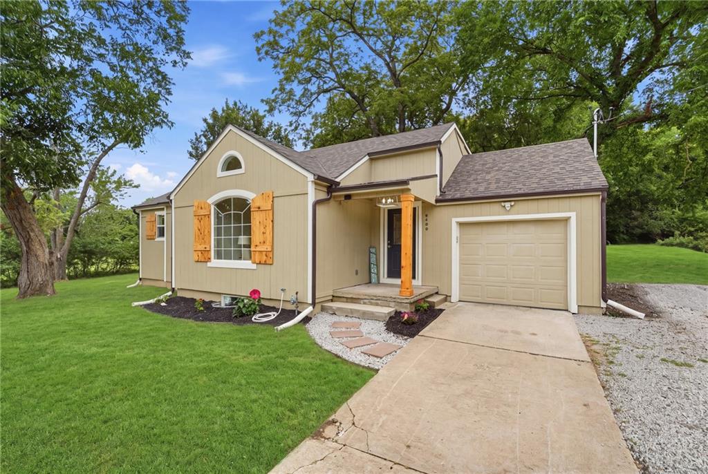 Listing Photo MLS #HMS2634044