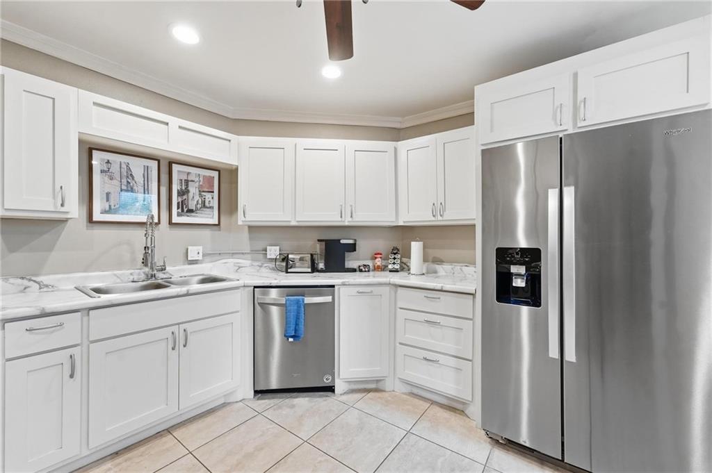 Listing Photo MLS #HMS2634153