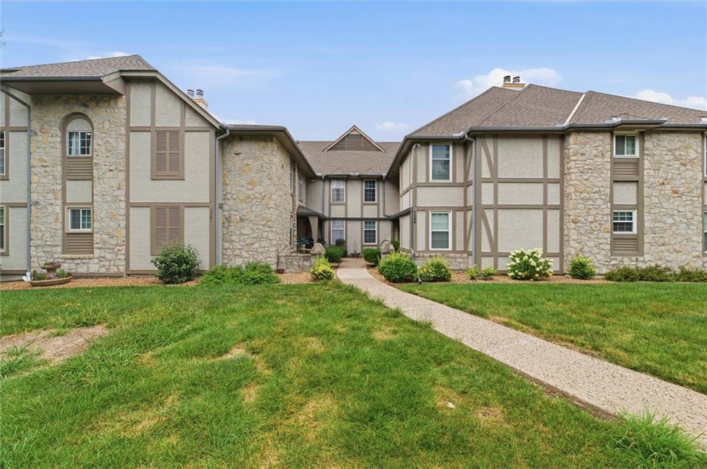 Listing Photo MLS #HMS2634415