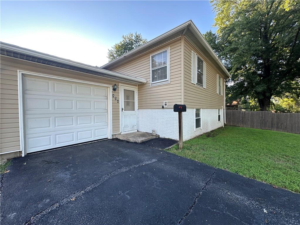 Listing Photo MLS #HMS2634888