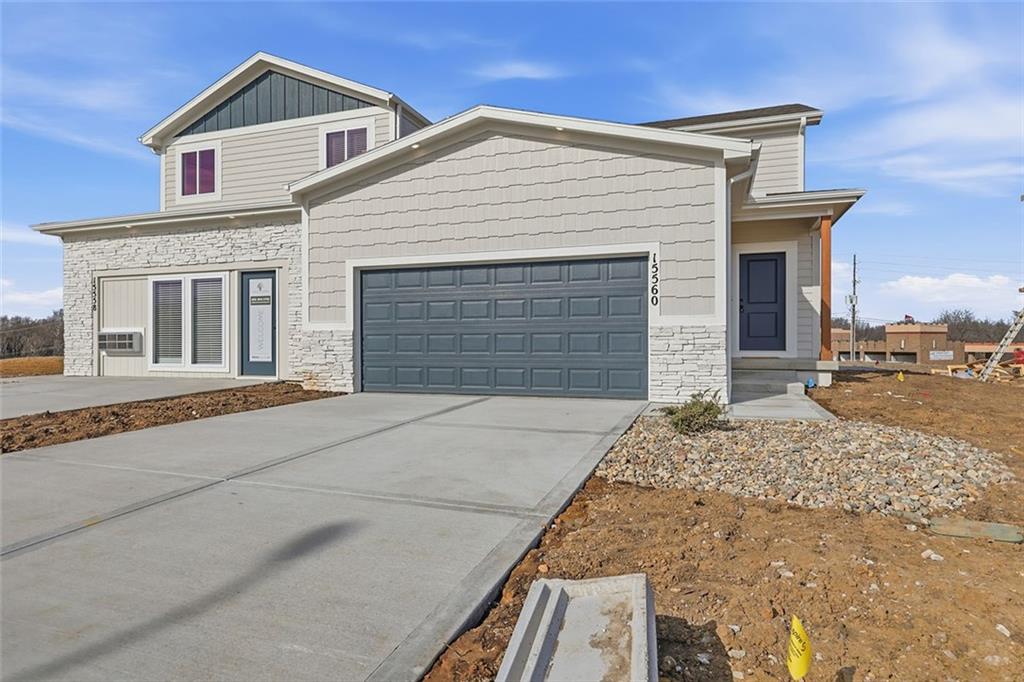 Listing Photo MLS #HMS2635073