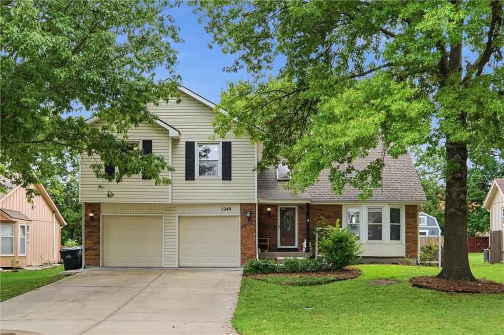 Listing Photo MLS #HMS2635079