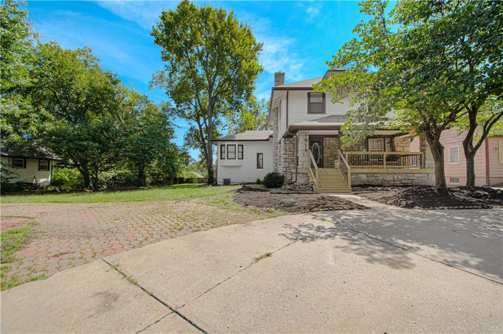 Listing Photo MLS #HMS2635100