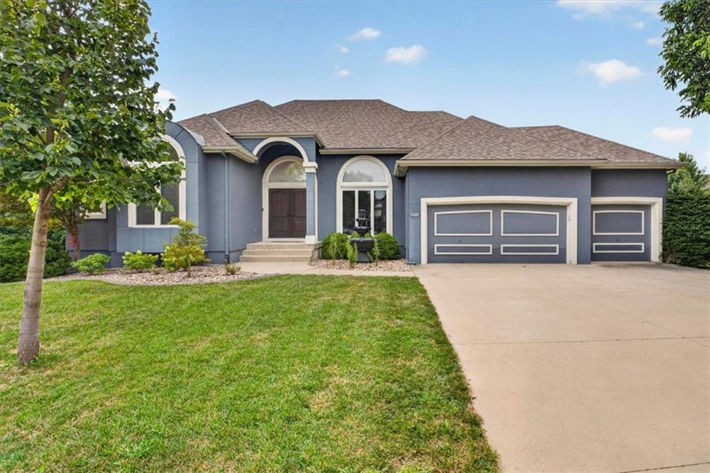 Listing Photo MLS #HMS2635530