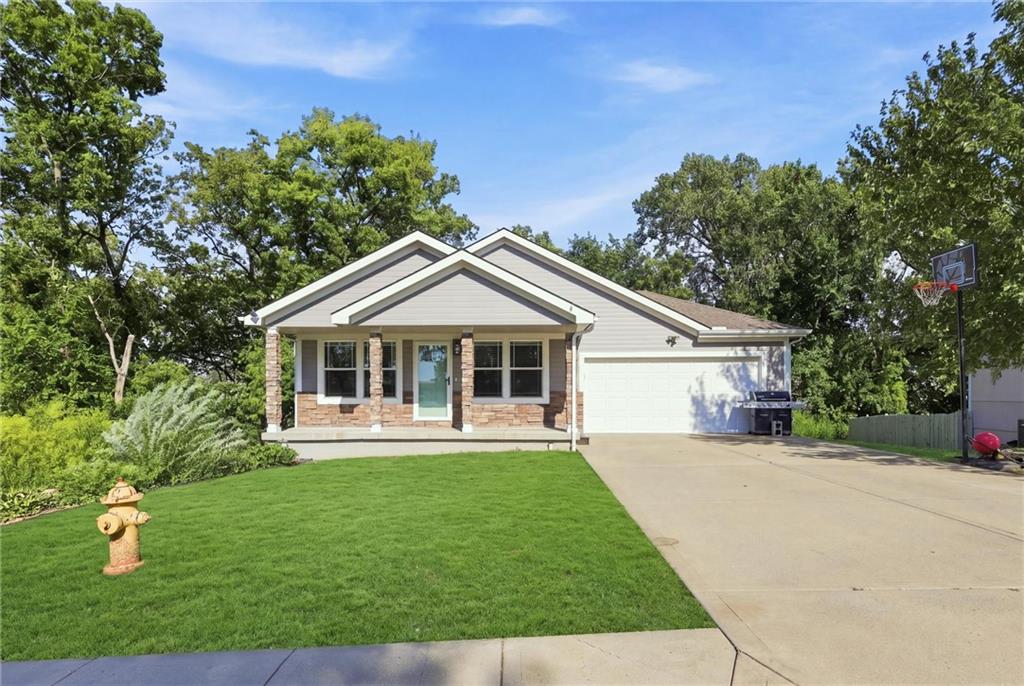 Listing Photo MLS #HMS2636263