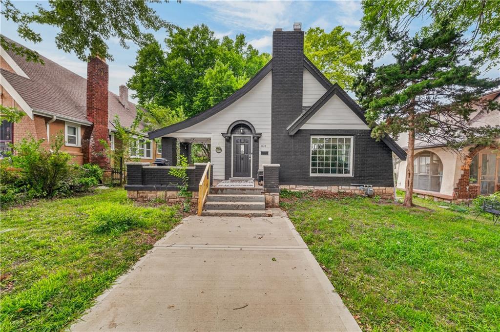 Listing Photo MLS #HMS2636281