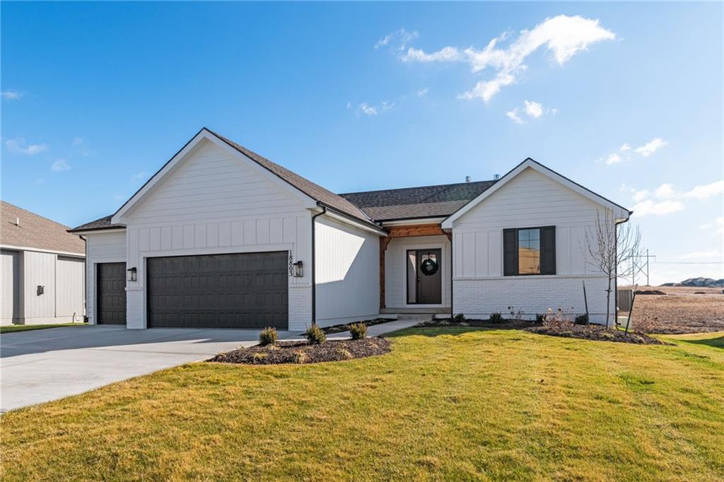 Listing Photo MLS #HMS2636536