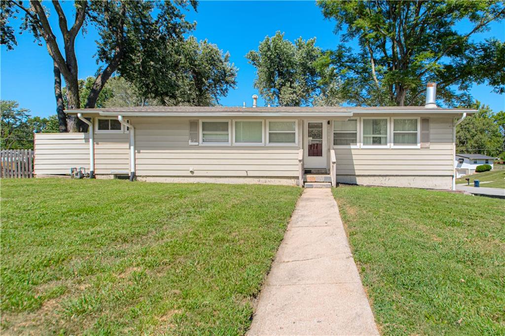 Listing Photo MLS #HMS2636800