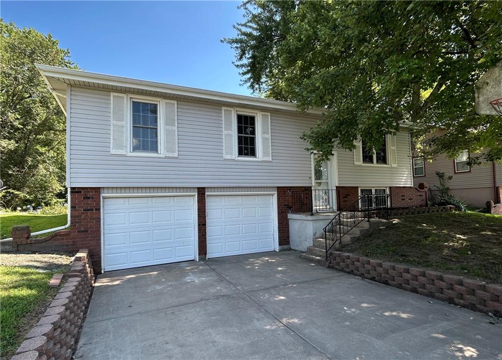 Listing Photo MLS #HMS2636949