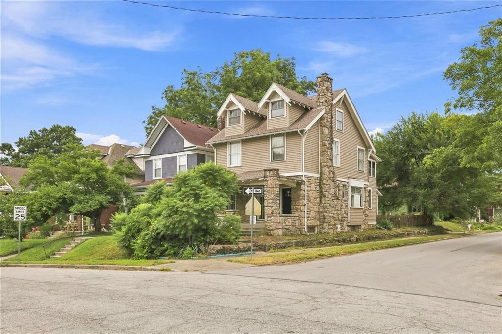 Listing Photo MLS #HMS2636972