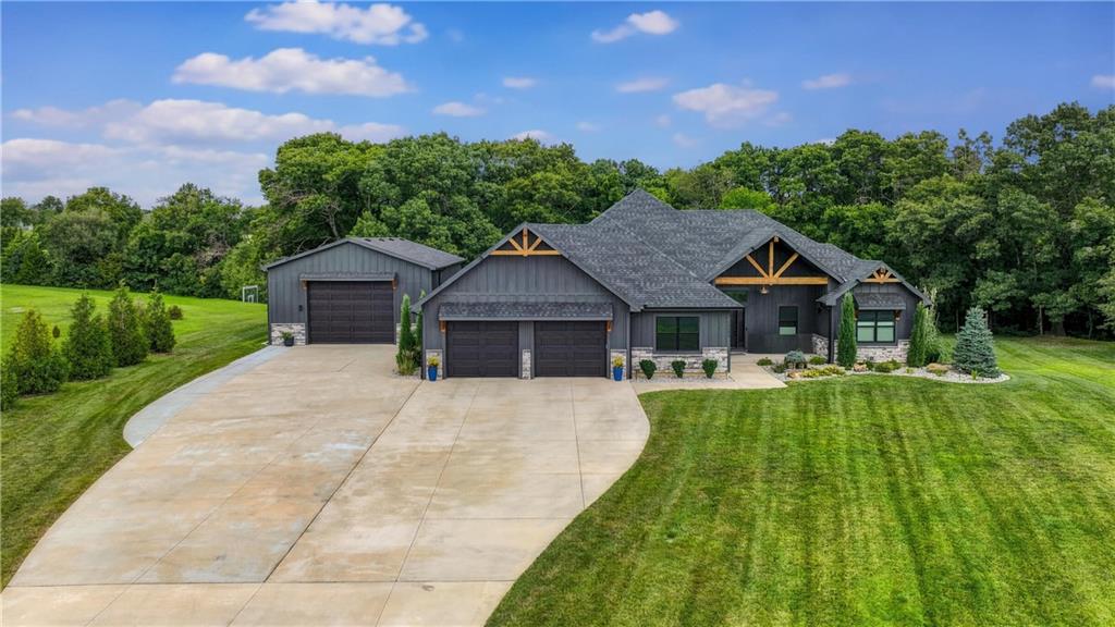 Listing Photo MLS #HMS2637076