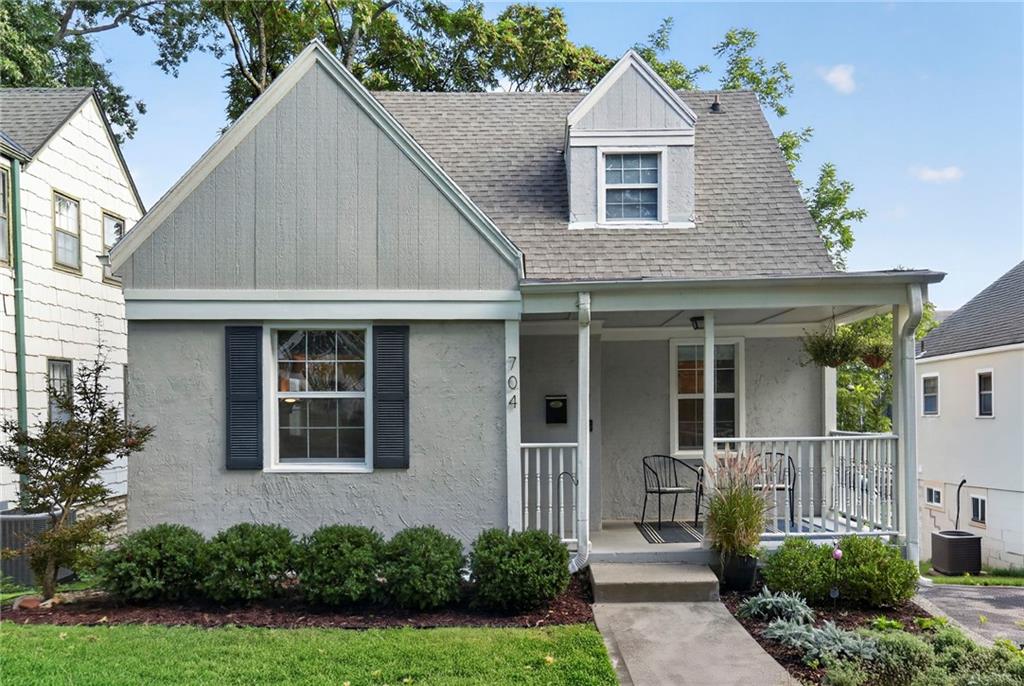 Listing Photo MLS #HMS2637753