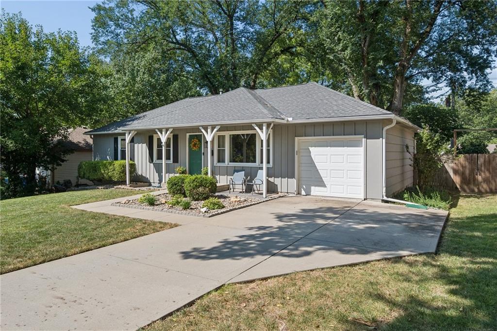 Listing Photo MLS #HMS2637858