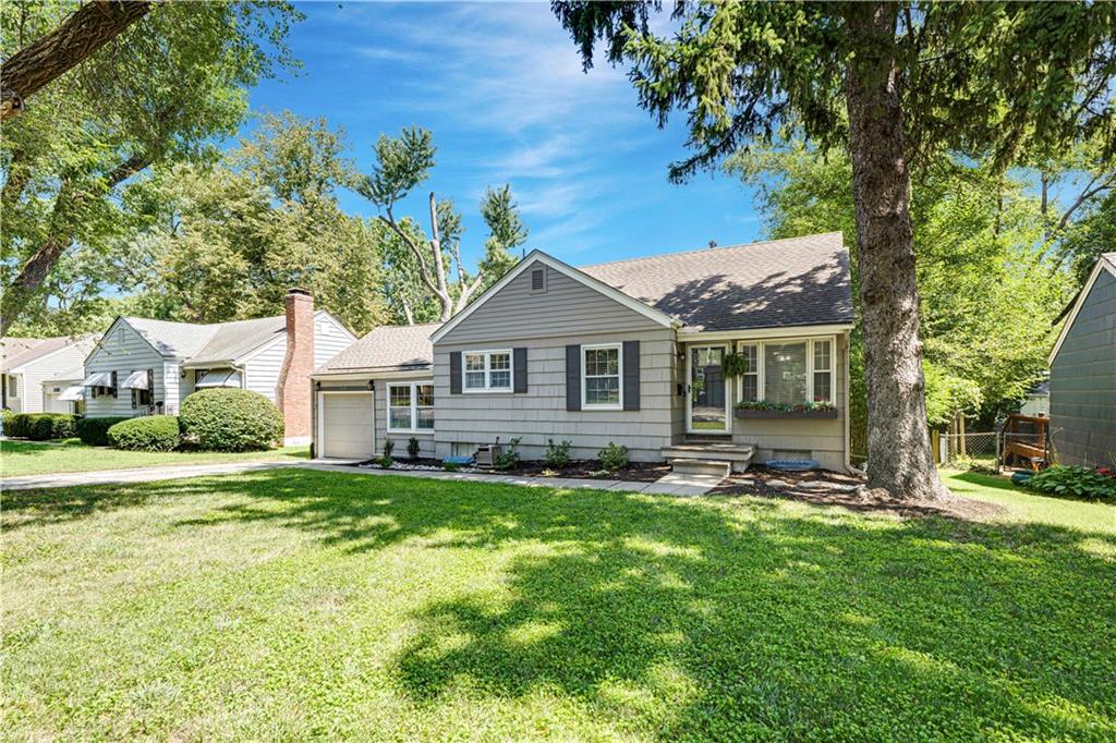Listing Photo MLS #HMS2638728