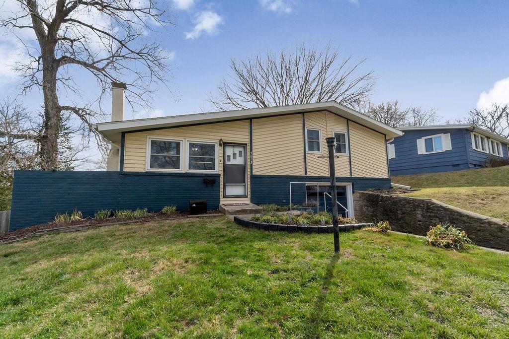 Listing Photo MLS #HMS2638899
