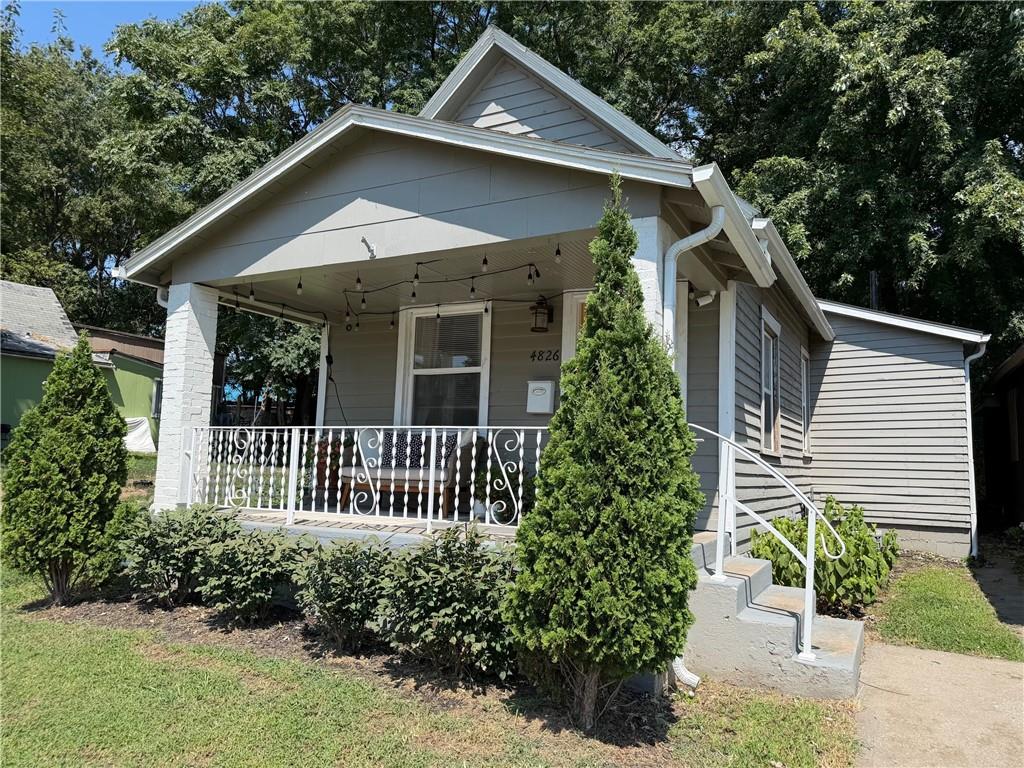 Listing Photo MLS #HMS2638904