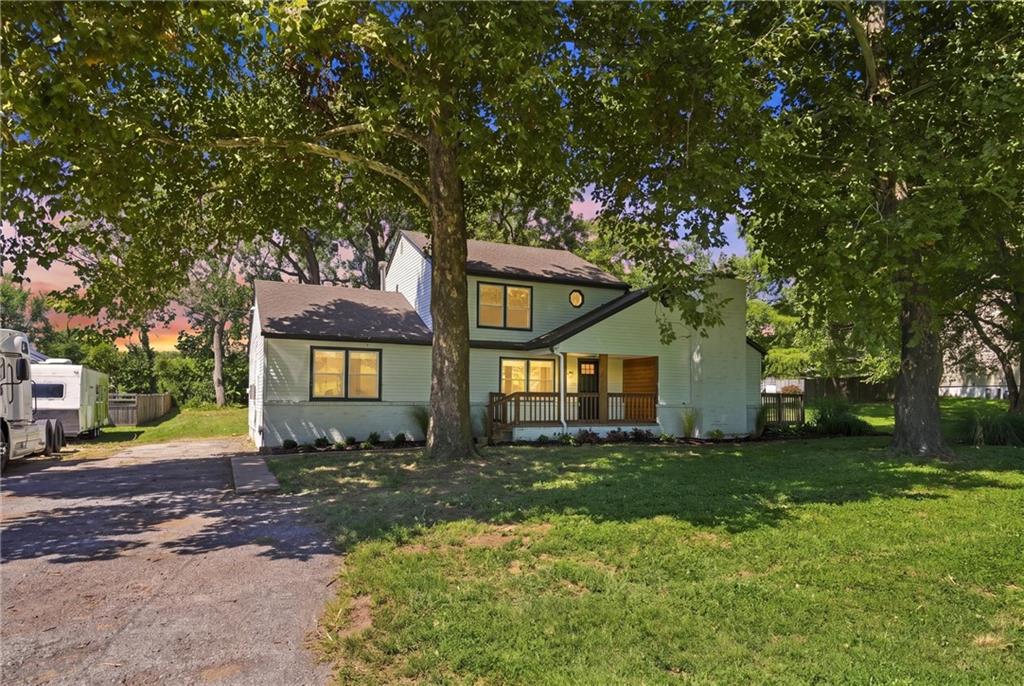 Listing Photo MLS #HMS2639288