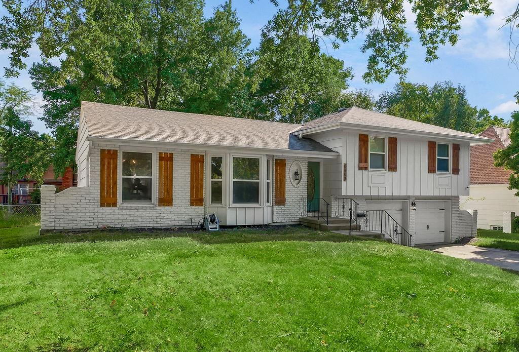 Listing Photo MLS #HMS2639577