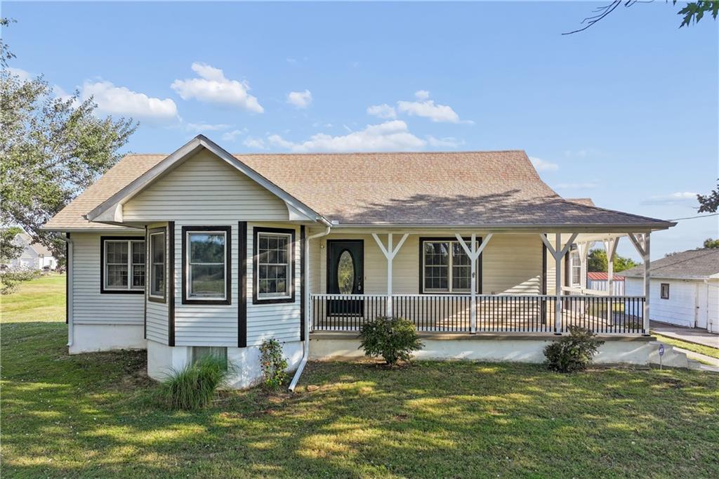 Listing Photo MLS #HMS2639705