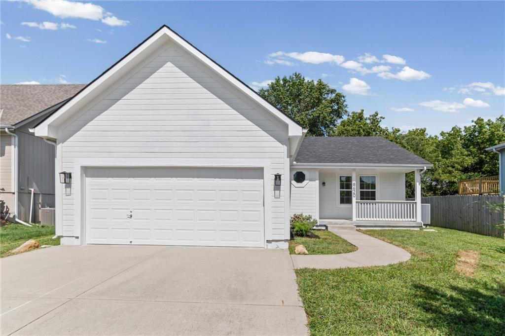 Listing Photo MLS #HMS2639780