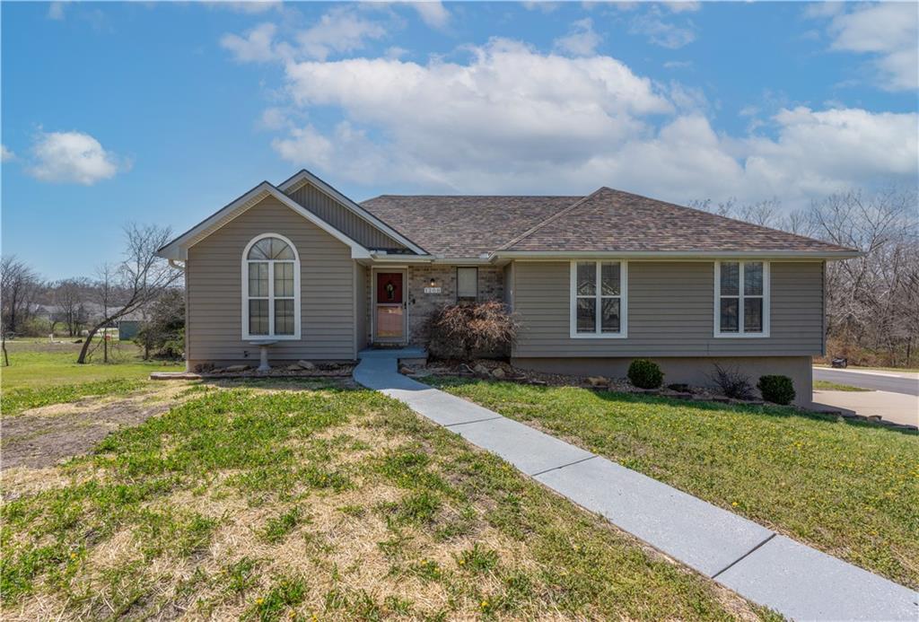 Listing Photo MLS #HMS2639893