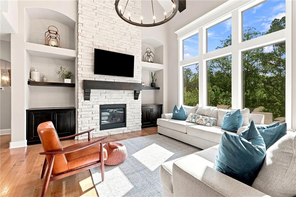 Listing Photo MLS #HMS2640065