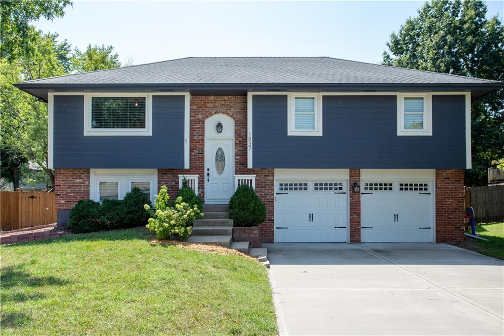 Listing Photo MLS #HMS2640139