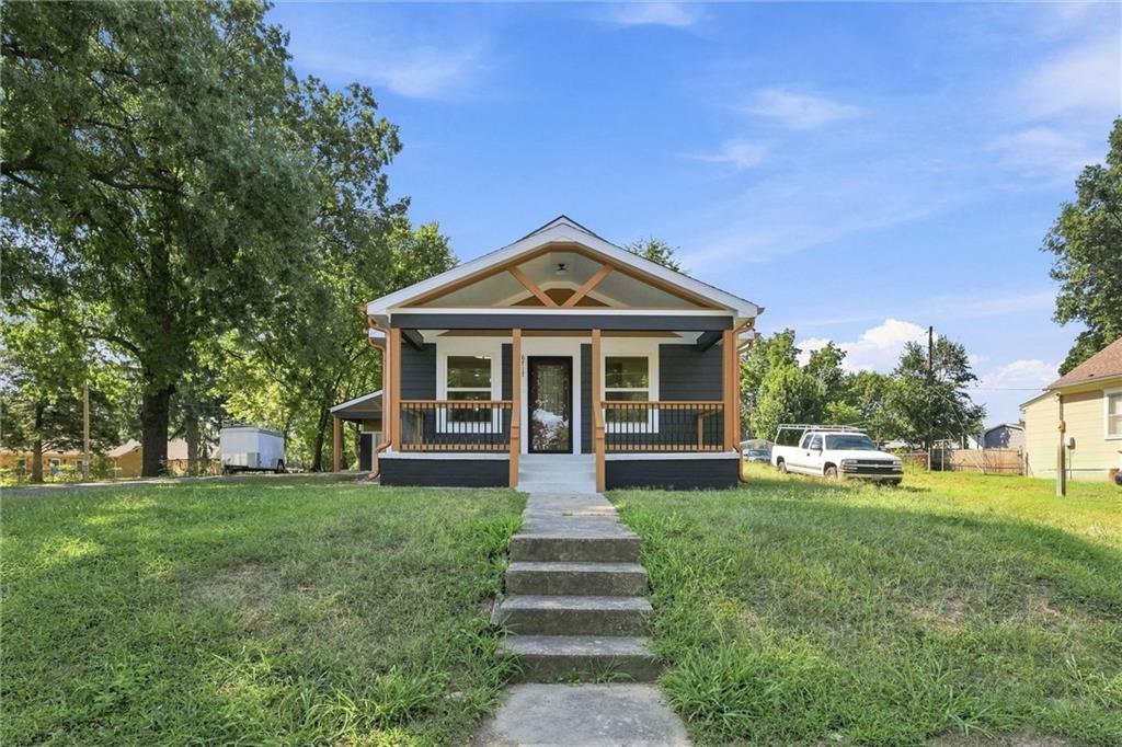 Listing Photo MLS #HMS2640167