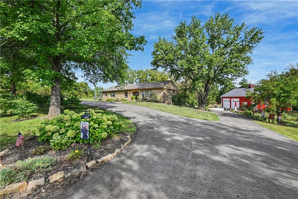 Listing Photo MLS #HMS2640289