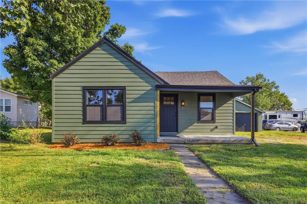 Listing Photo MLS #HMS2640366