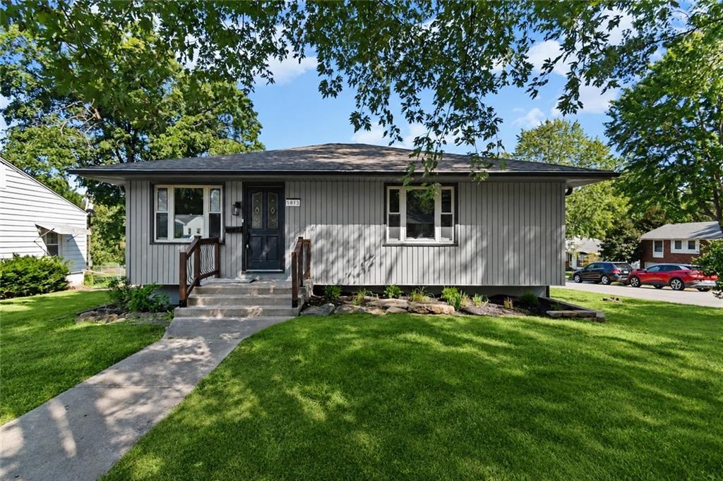 Listing Photo MLS #HMS2640372