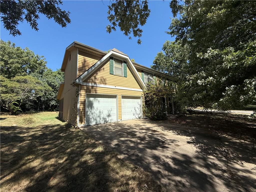 Listing Photo MLS #HMS2640603