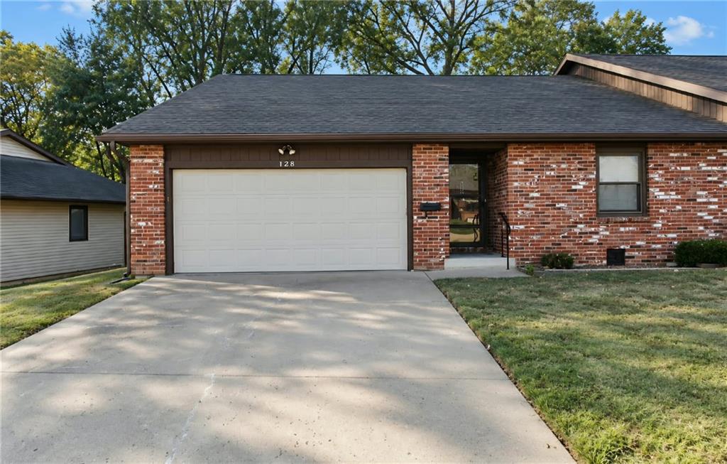 Listing Photo MLS #HMS2640785