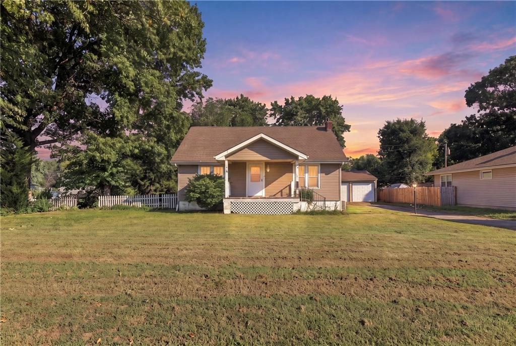 Listing Photo MLS #HMS2641511
