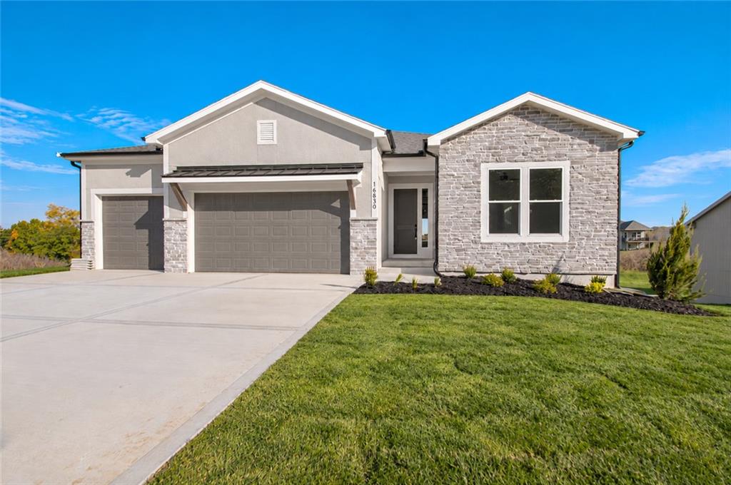 Listing Photo MLS #HMS2641860