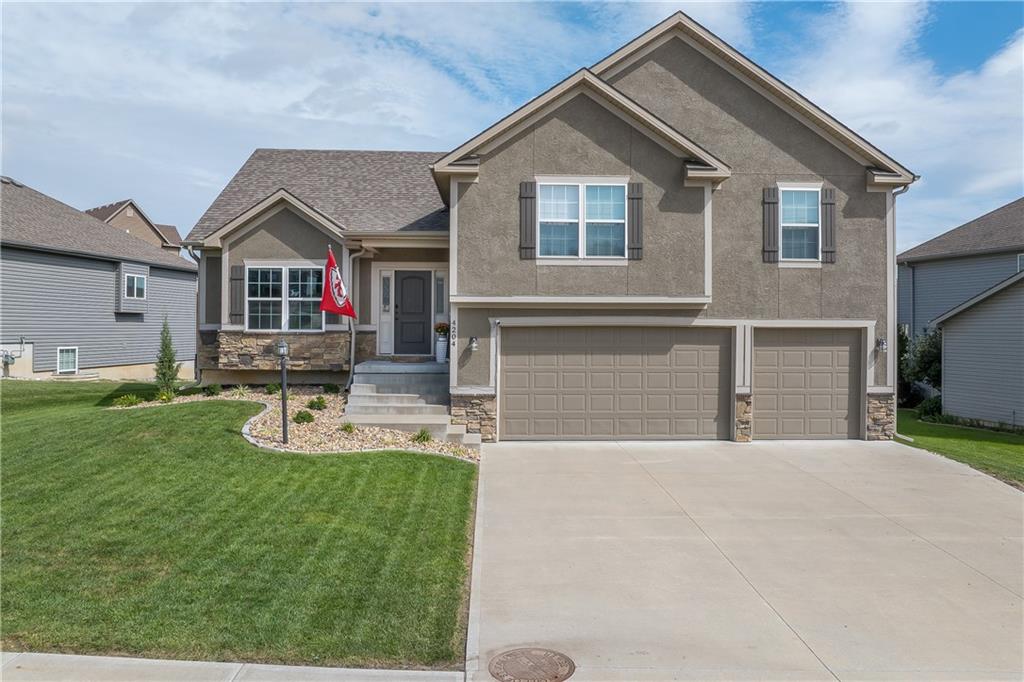 Listing Photo MLS #HMS2643839