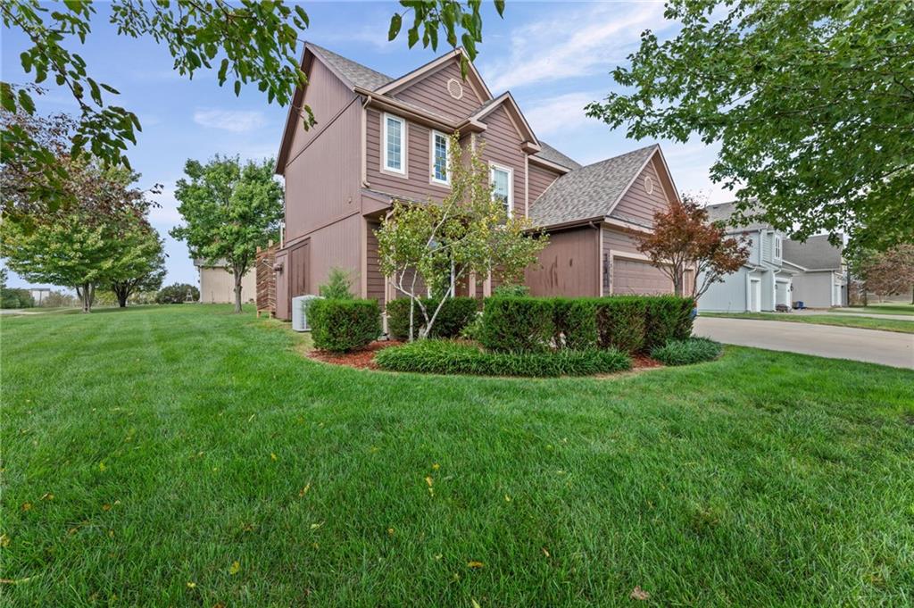 Listing Photo MLS #HMS2644811