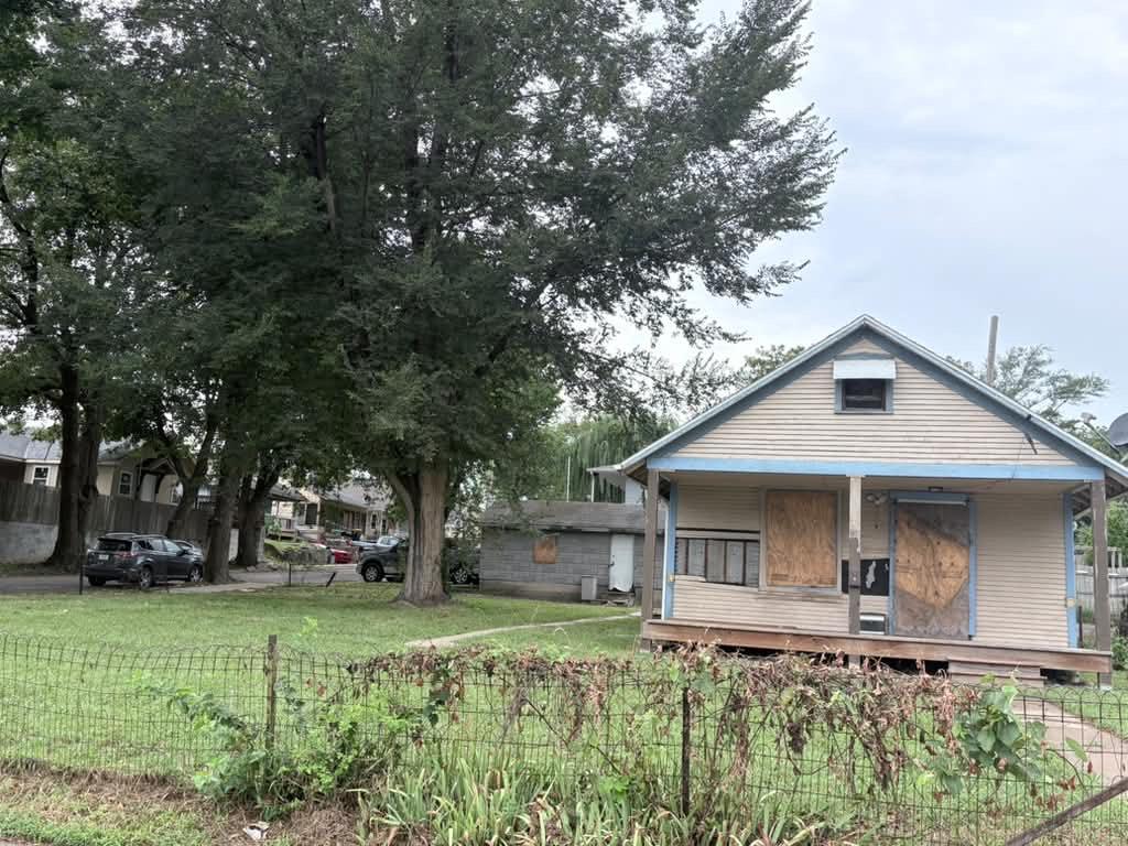 Listing Photo MLS #HMS2645568