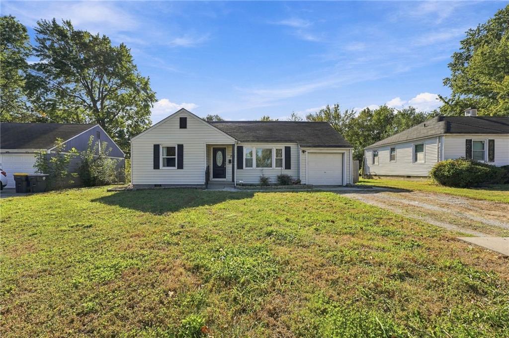 Listing Photo MLS #HMS2645580