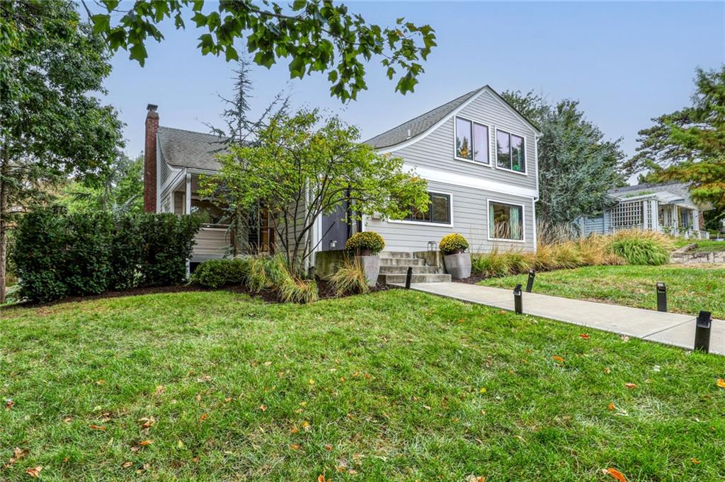 Listing Photo MLS #HMS2646201