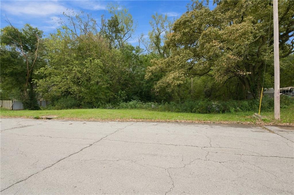 Listing Photo MLS #HMS2646900