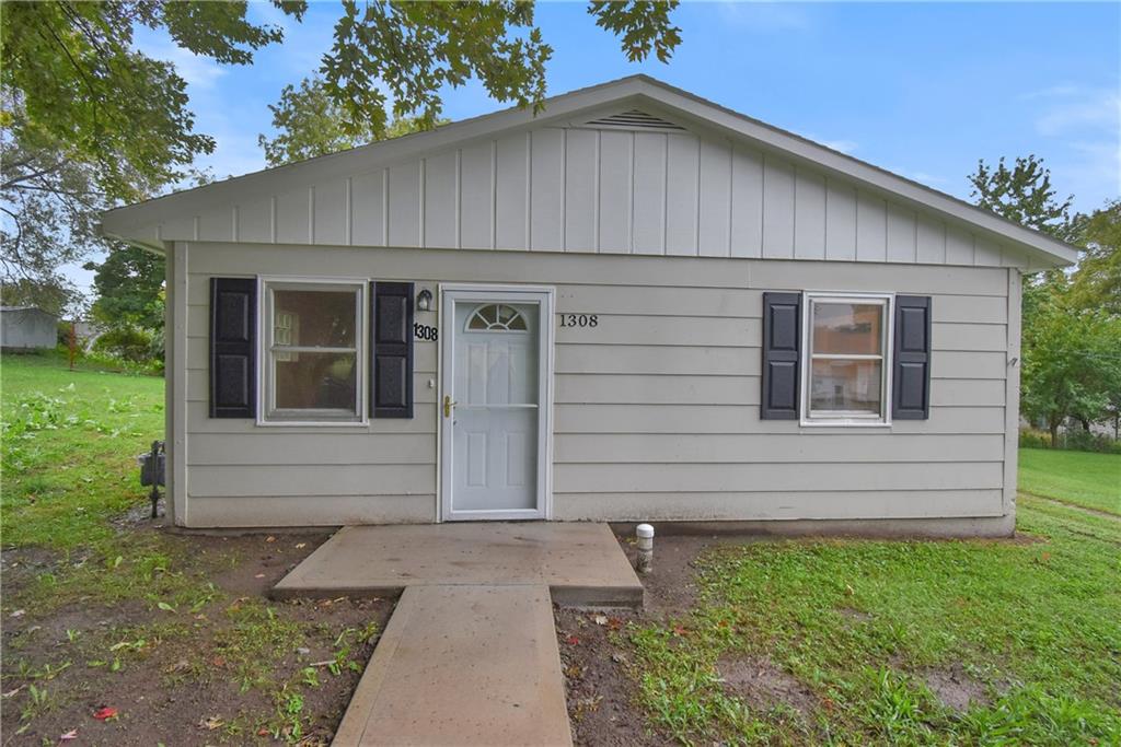 Listing Photo MLS #HMS2646945