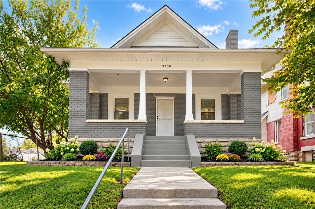 Listing Photo MLS #HMS2647365