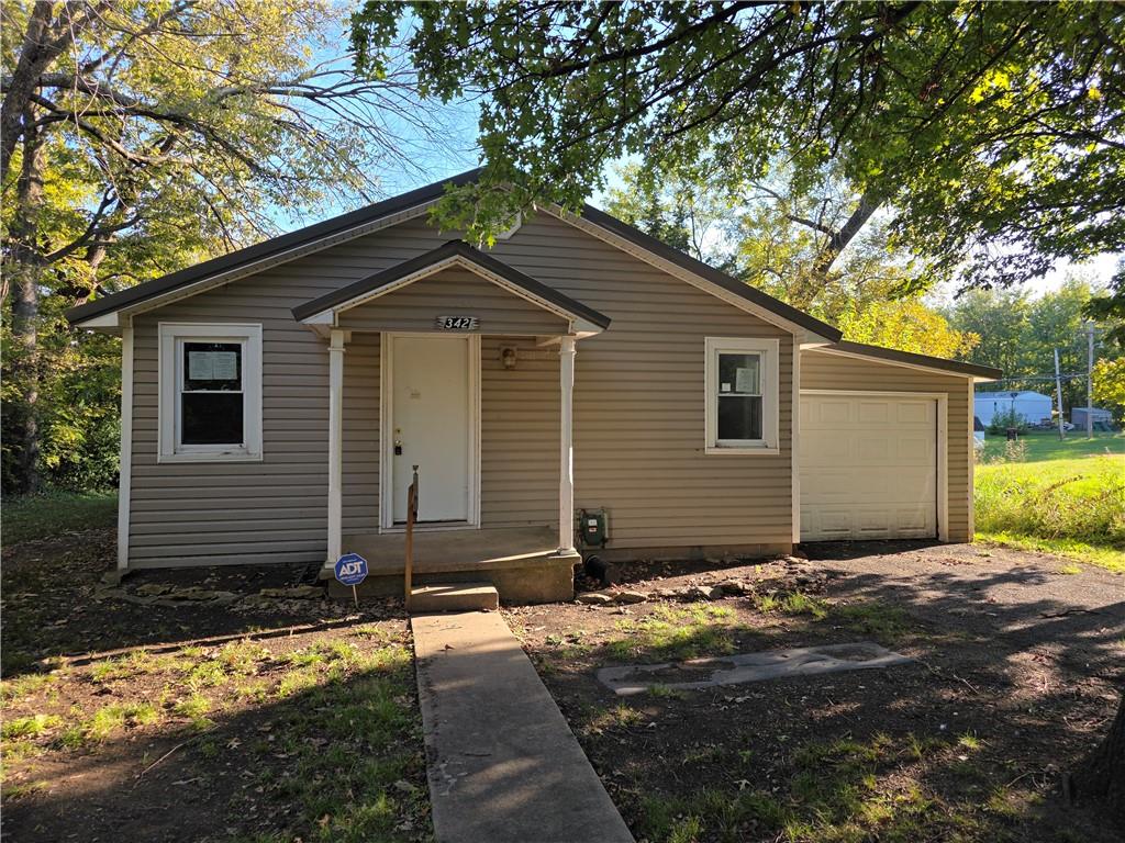 Listing Photo MLS #HMS2647493