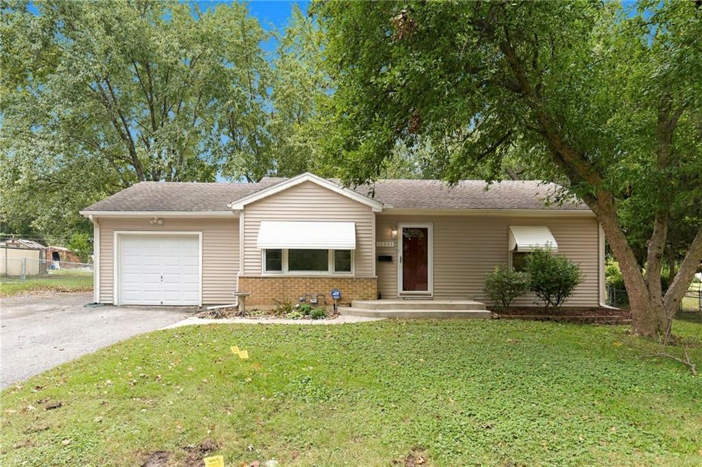 Listing Photo MLS #HMS2647654