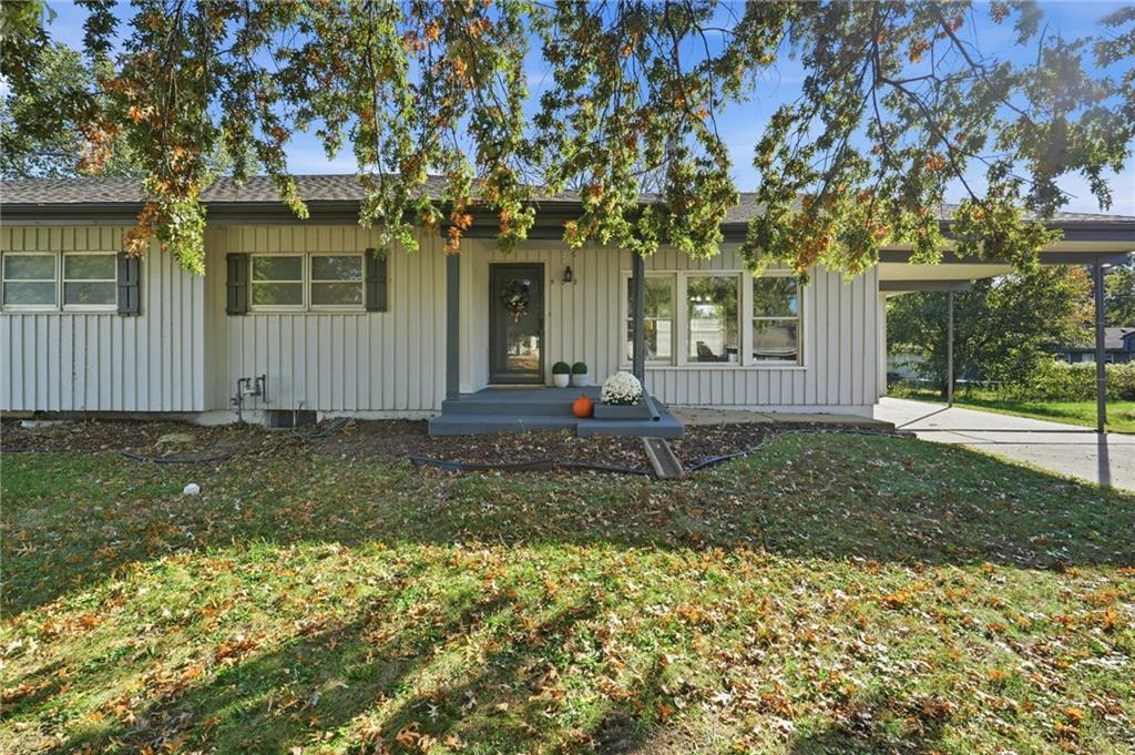 Listing Photo MLS #HMS2648823